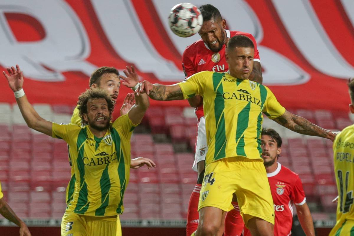 集结日葡超焦点战，巴塞罗那伤情更新，底气十足，数据趋势出现新变化(梅西道歉了但争议继续)