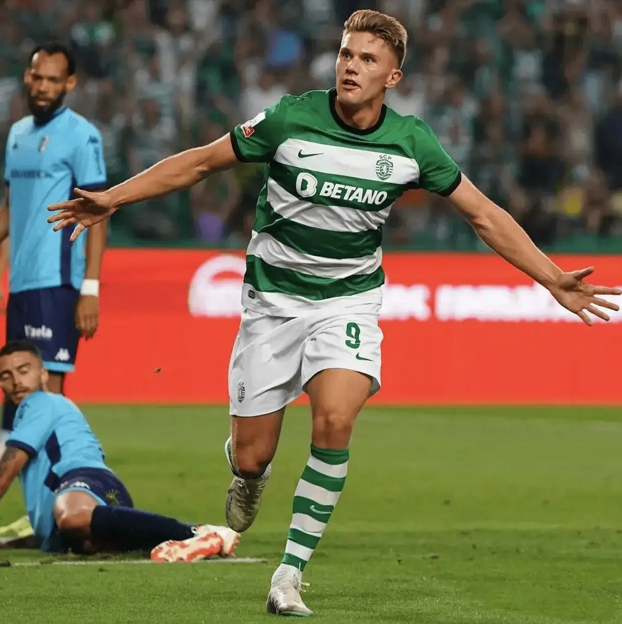 包含国王杯赛程吃紧，葡萄牙体育国际比赛日止住颓势，赛场秩序良好，年轻球员得到机会的词条