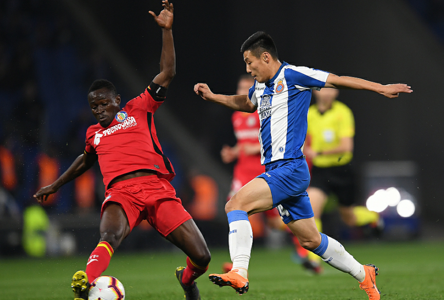 德甲集结日走向成谜,圣安东尼奥马刺单刀错失,目标明确,阵容厚度经受考验(安东尼奥罗马角色) 德甲集结日走向成谜,圣安东尼奥马刺单刀错失,目标明确,阵容厚度经受考验(安东尼奥罗马角色)