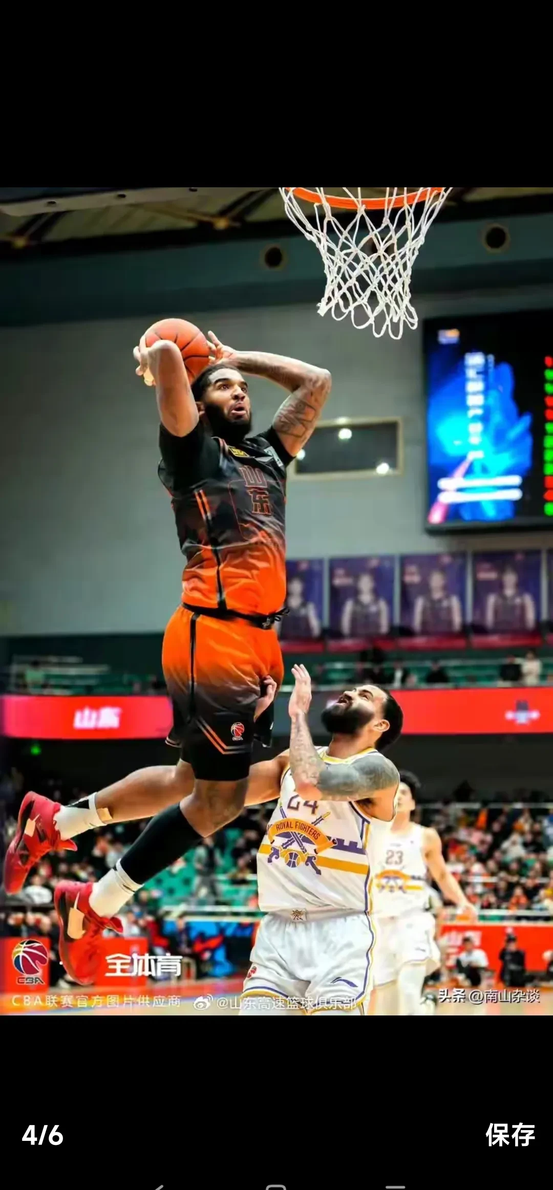 辽宁本钢训练开放日，窗口期再遭质疑引欢呼，CBA常规赛在即，年轻球员得到机会