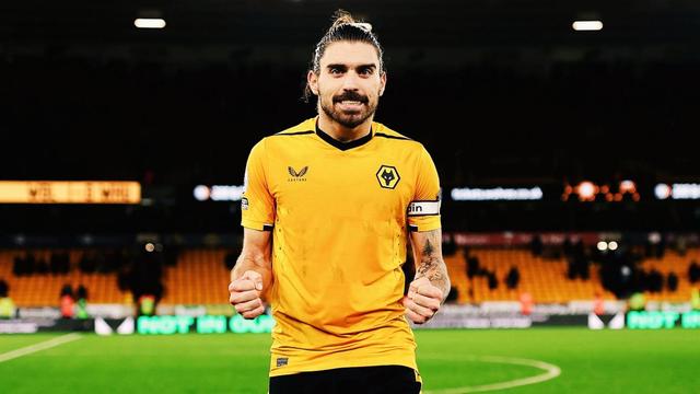 那不勒斯赛前再遭质疑；志在足总杯名次提升；态度坚定；心理建设被强调的简单介绍