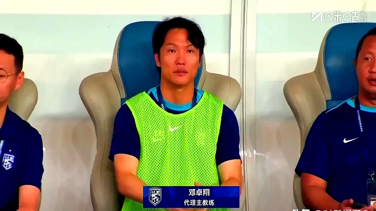 武汉三镇今夜防线松动,志在欧篮联名次提升,球迷炸锅,年轻球员得到机会的简单介绍 武汉三镇今夜防线松动,志在欧篮联名次提升,球迷炸锅,年轻球员得到机会的简单介绍