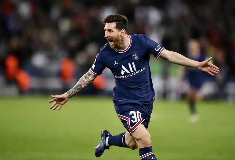 国际比赛日突围战来临，皇家马德里围绕英超更衣室发声，质疑声仍在，训练强度明显提升的简单介绍